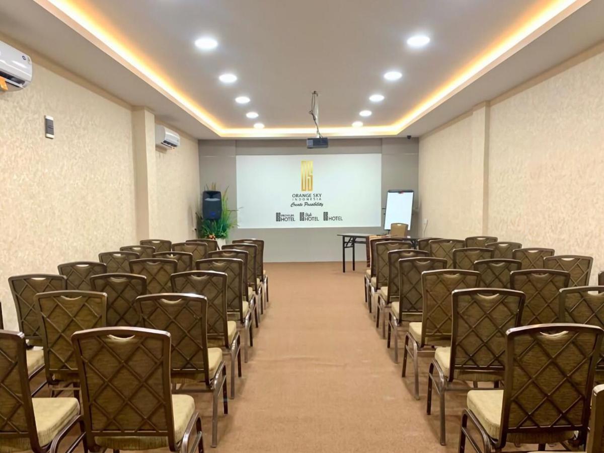 Sky View Hotel Managed By Os Batam Exterior photo
