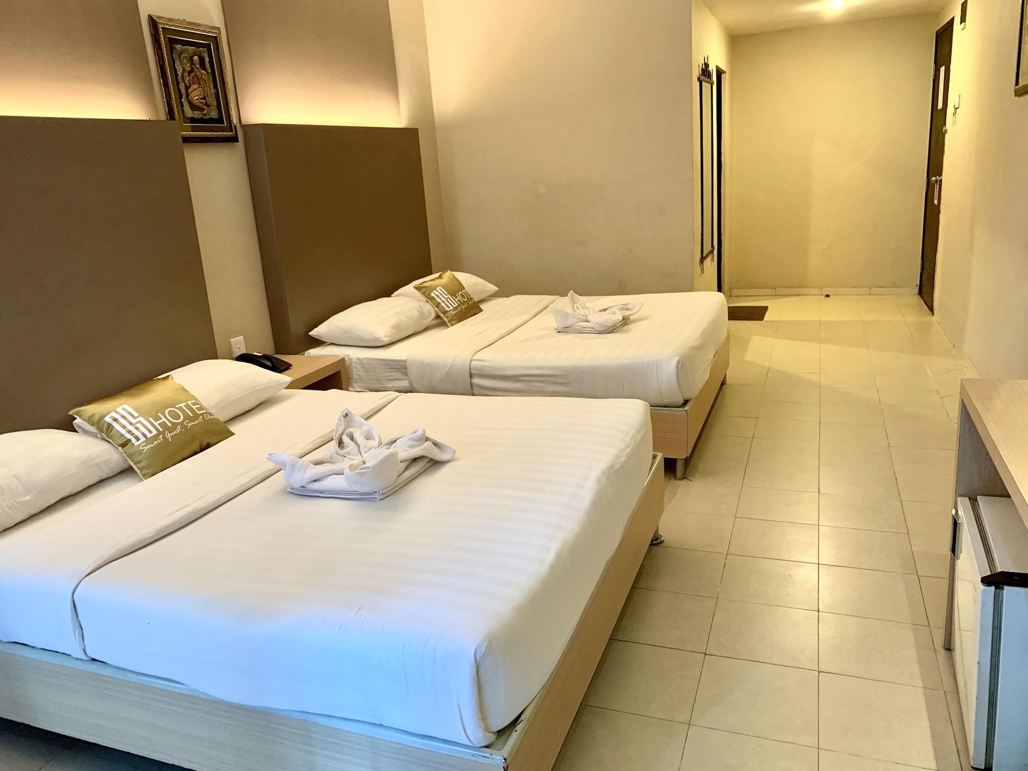 Sky View Hotel Managed By Os Batam Exterior photo