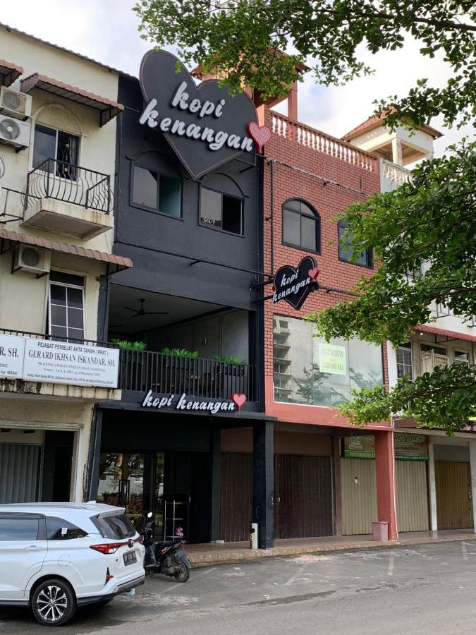 Sky View Hotel Managed By Os Batam Exterior photo