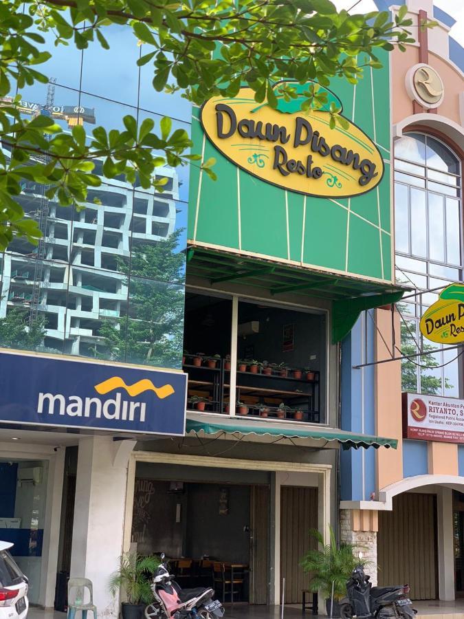 Sky View Hotel Managed By Os Batam Exterior photo