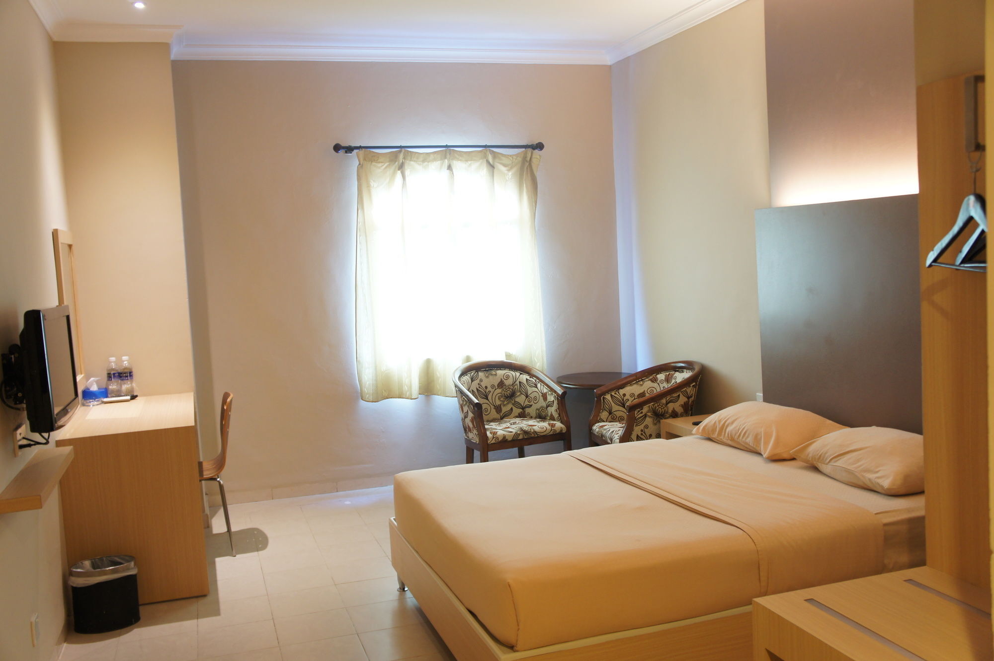 Sky View Hotel Managed By Os Batam Exterior photo