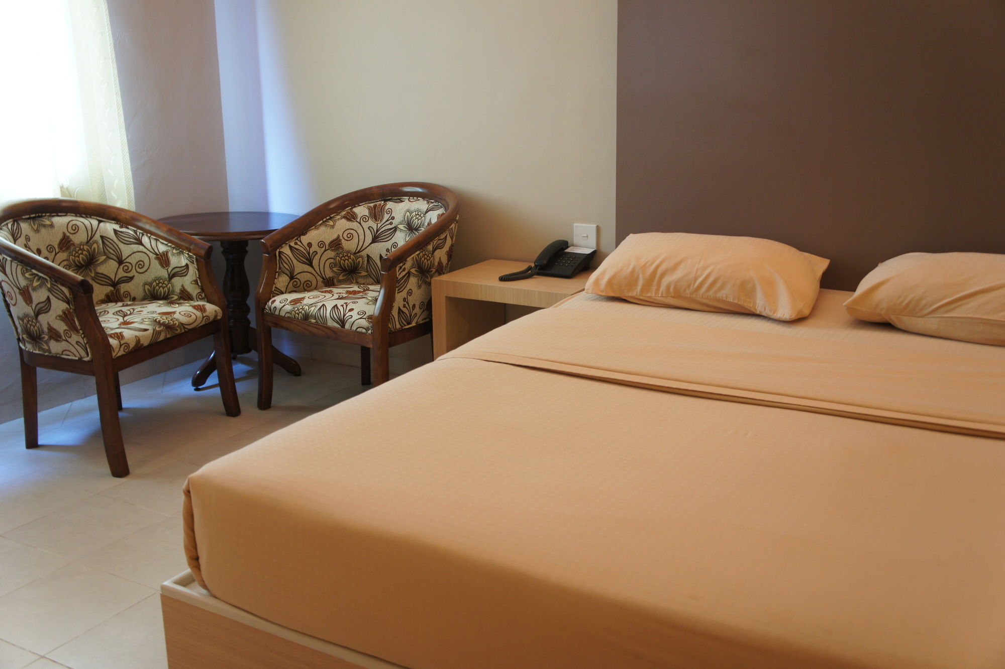 Sky View Hotel Managed By Os Batam Exterior photo