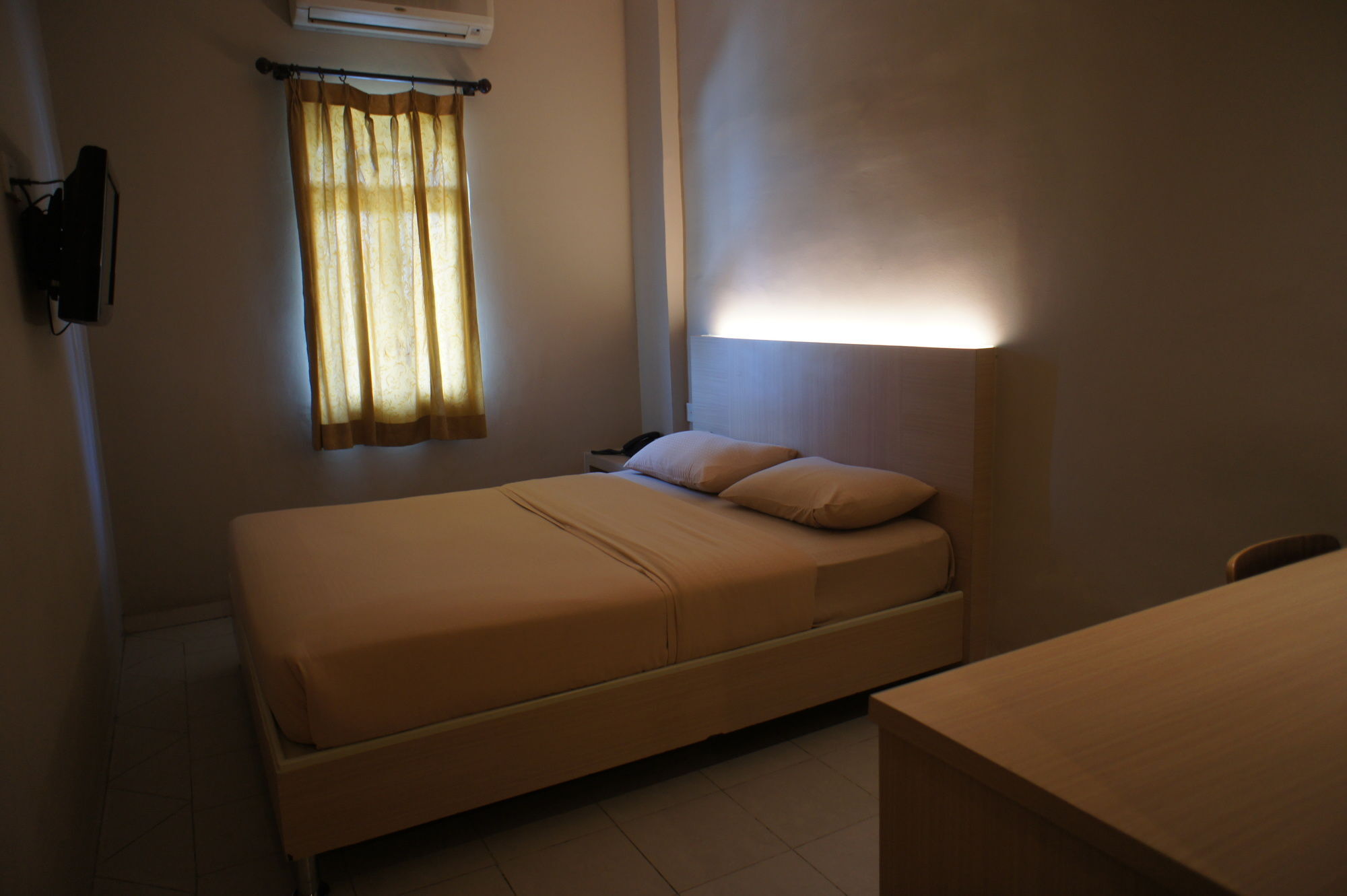 Sky View Hotel Managed By Os Batam Exterior photo